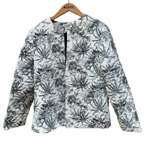 NWOT Neiman Marcus 100% Linen Quilted Open Blazer